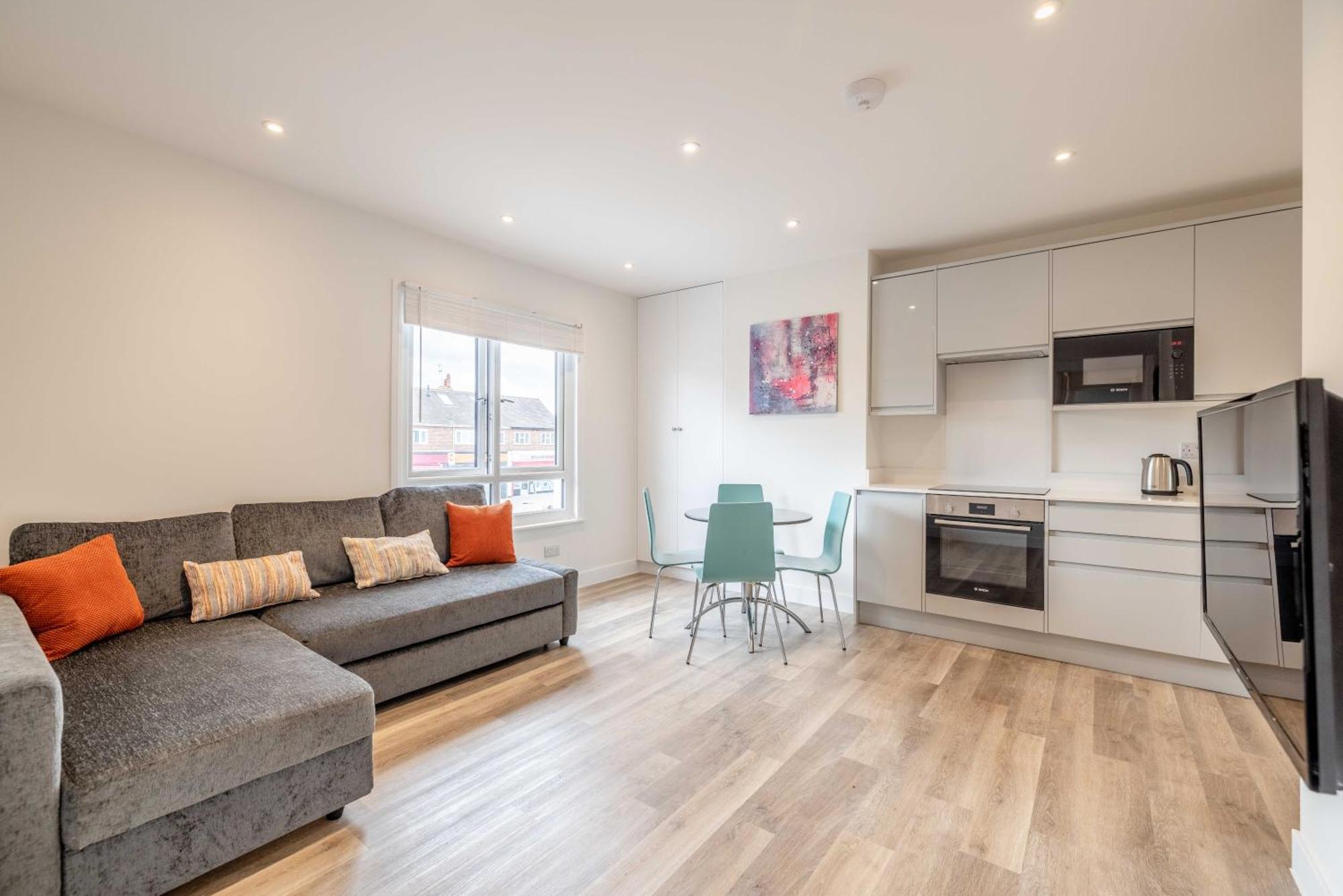 Entr - Modern Apartments In Windsor Exterior foto